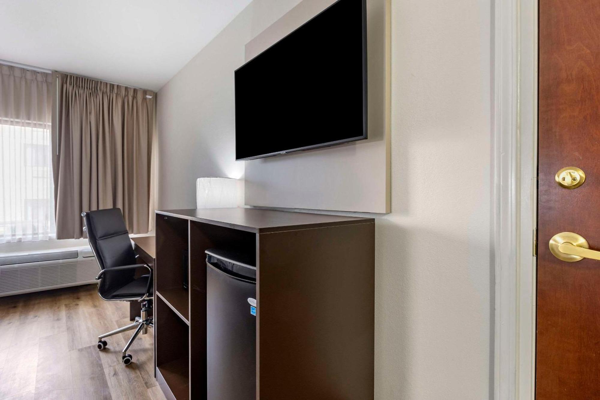 Sleep Inn & Suites Augusta West Near Fort Eisenhower Grovetown Bagian luar foto