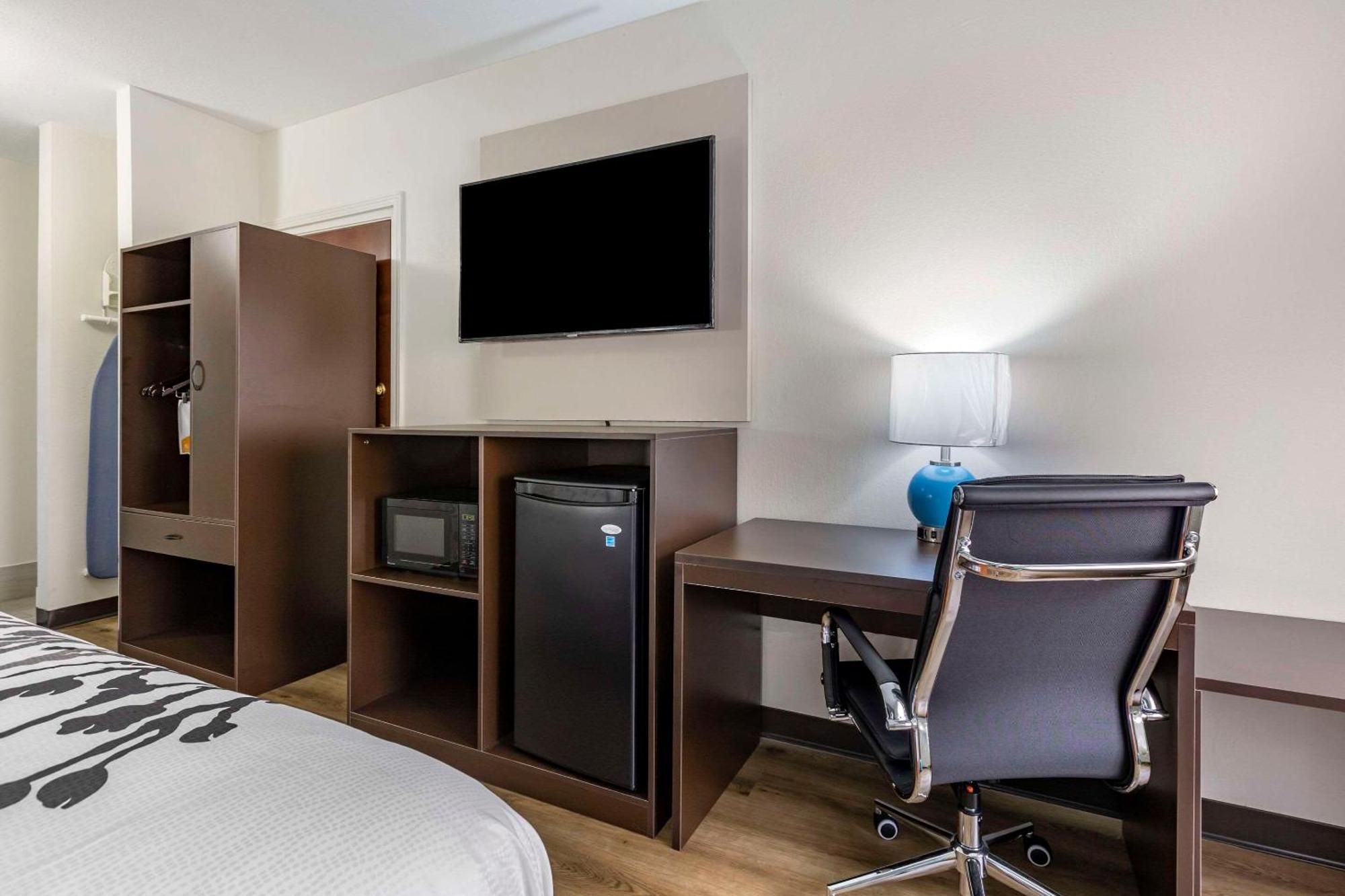 Sleep Inn & Suites Augusta West Near Fort Eisenhower Grovetown Bagian luar foto